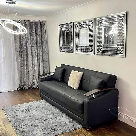 Spacious 4 Bedroom House Billericay Bagian luar foto
