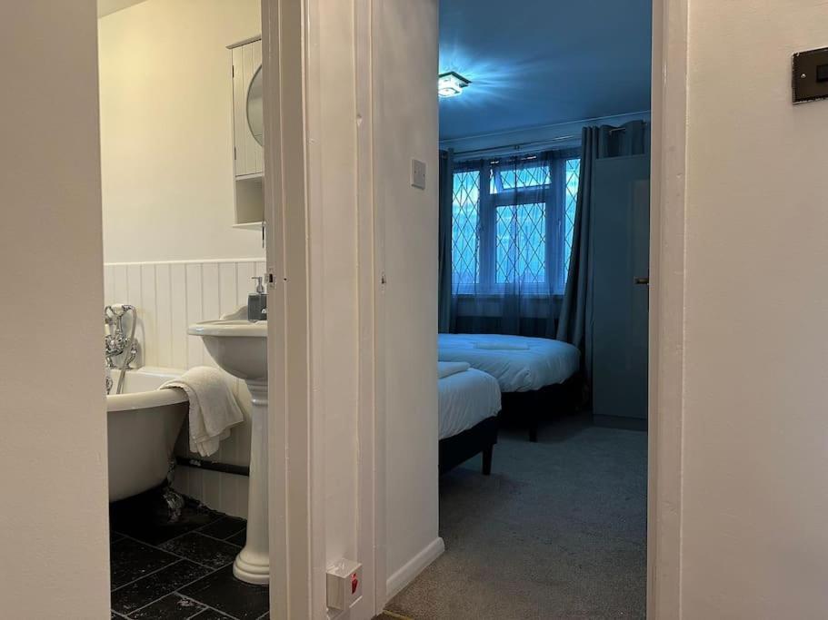 Spacious 4 Bedroom House Billericay Bagian luar foto