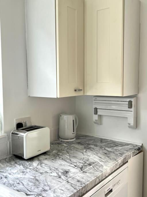 Spacious 4 Bedroom House Billericay Bagian luar foto